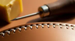 Couture fil épais sur cuir