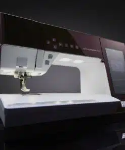 Machine à coudre PFAFF Expression 725