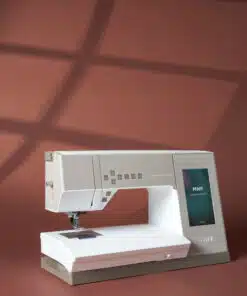 machine à coudre et à broder PFAFF Creative Elevate 680